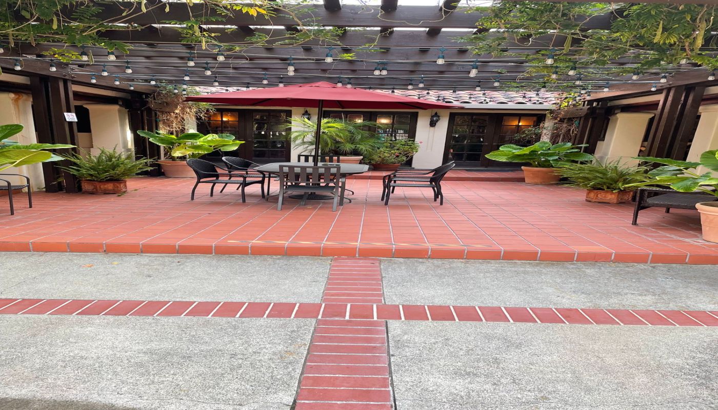 Alhambra Valley Retreat