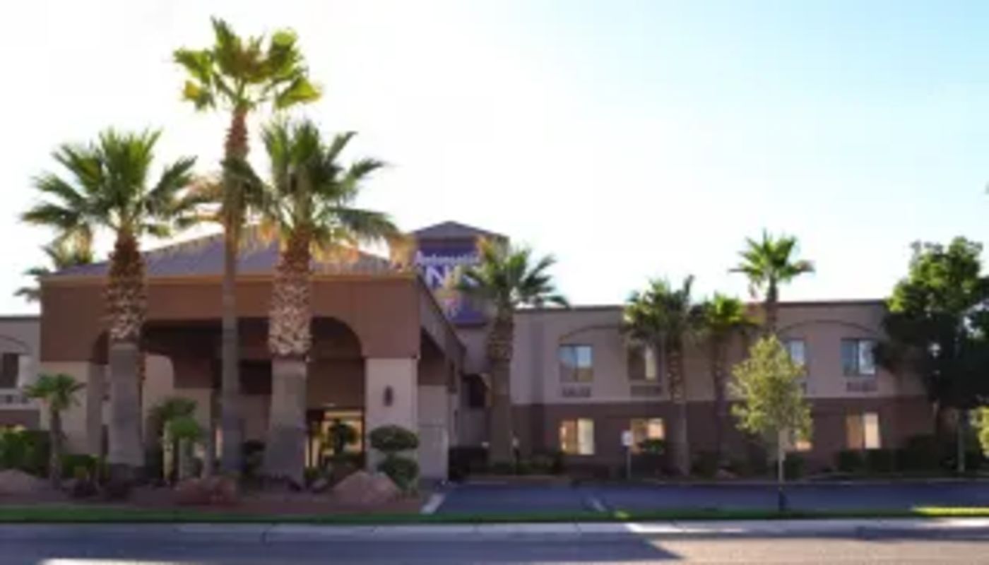 Cinnamon Hills Youth Crisis Center