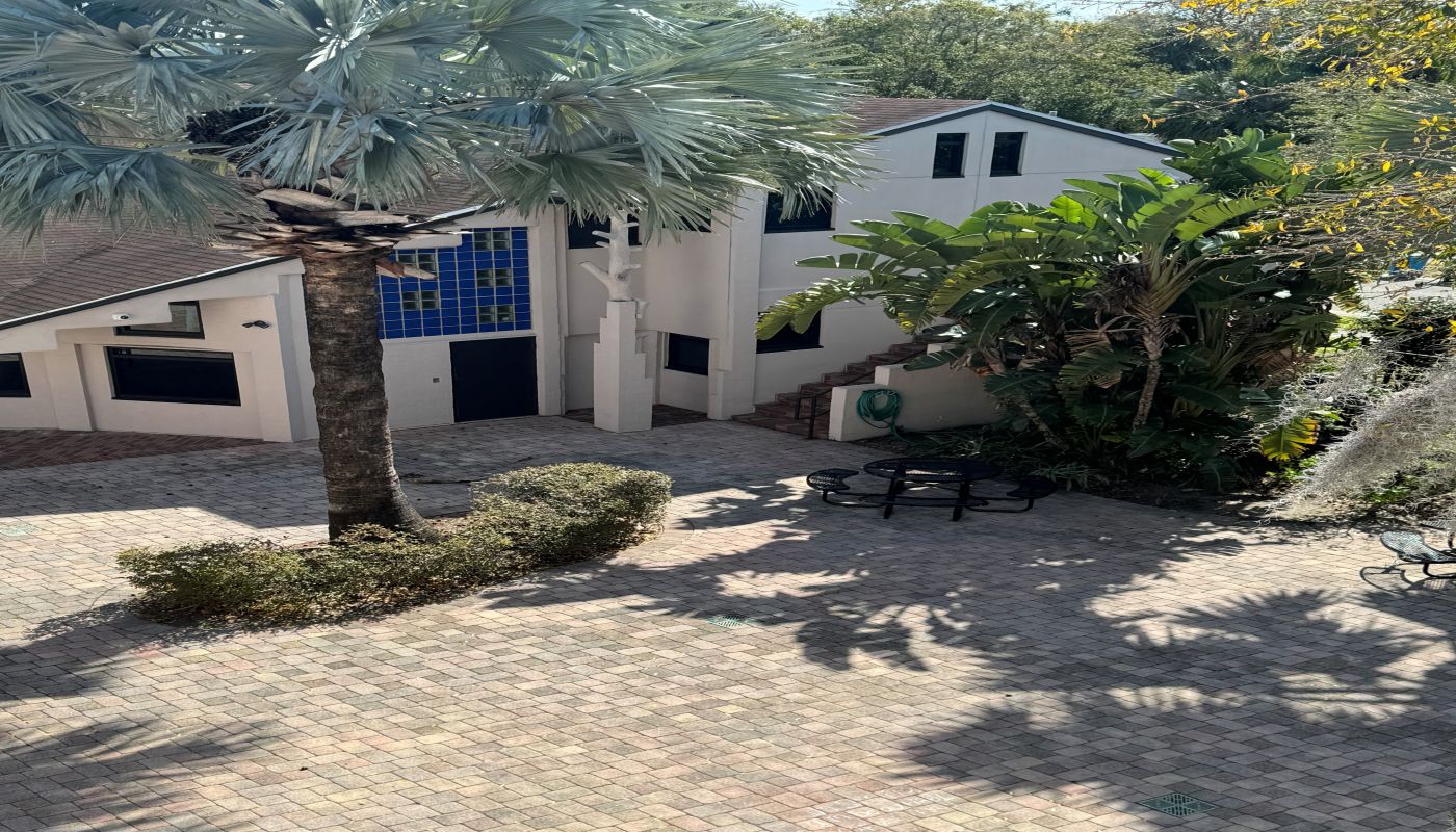 La Amistad - Adult and Outpatient