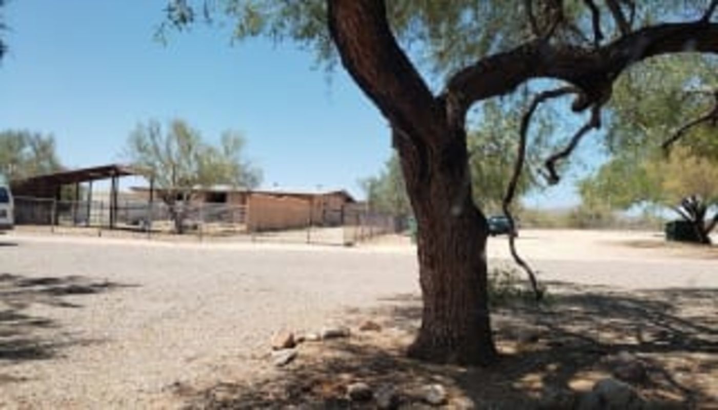 La Frontera Center Thornydale Ranch