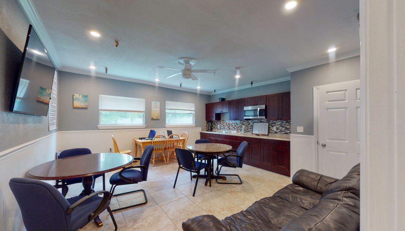 Malcolm's Place Seminole Heights