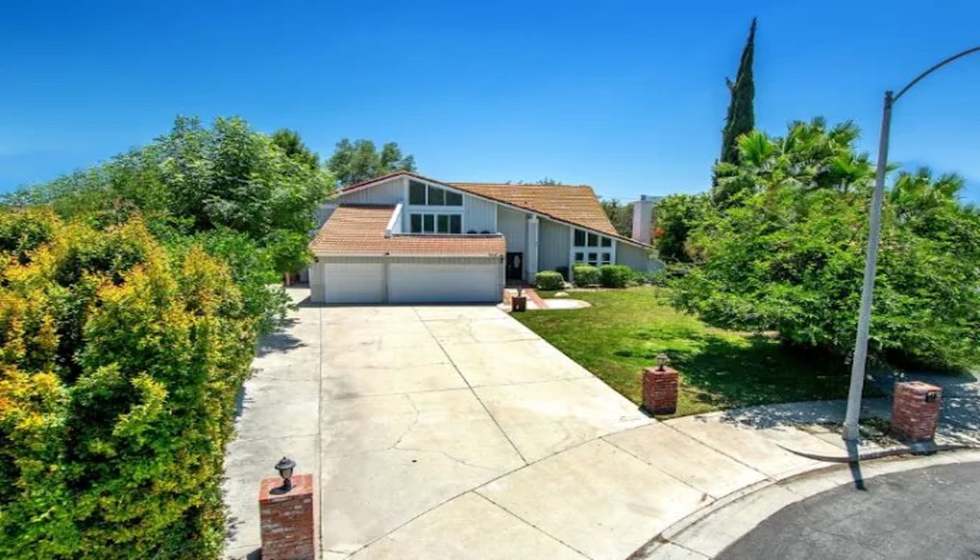 Momentous Recovery Group