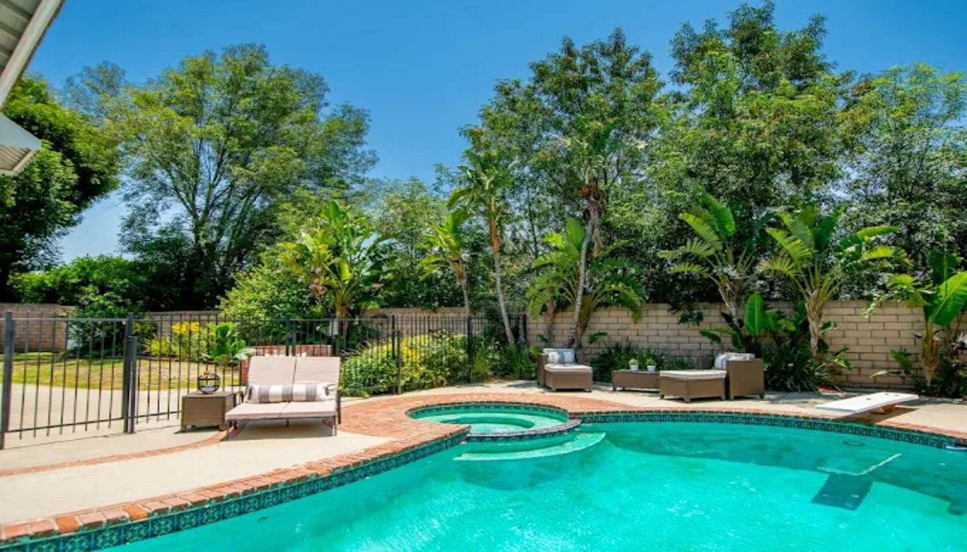 Momentous Recovery Group